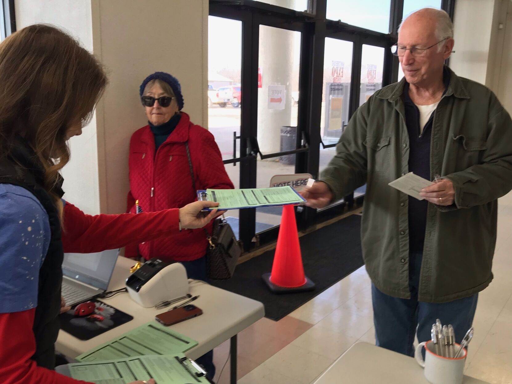 Early Voting Underway In Advance Of Jan. 9 Special Election | Community ...