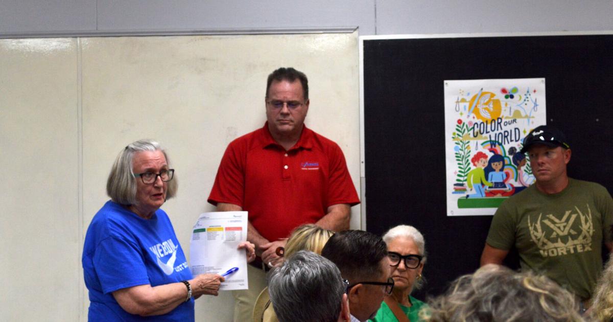 Education and mental health discussed in town hall | Community Education and mental health discussed in town hall | Community