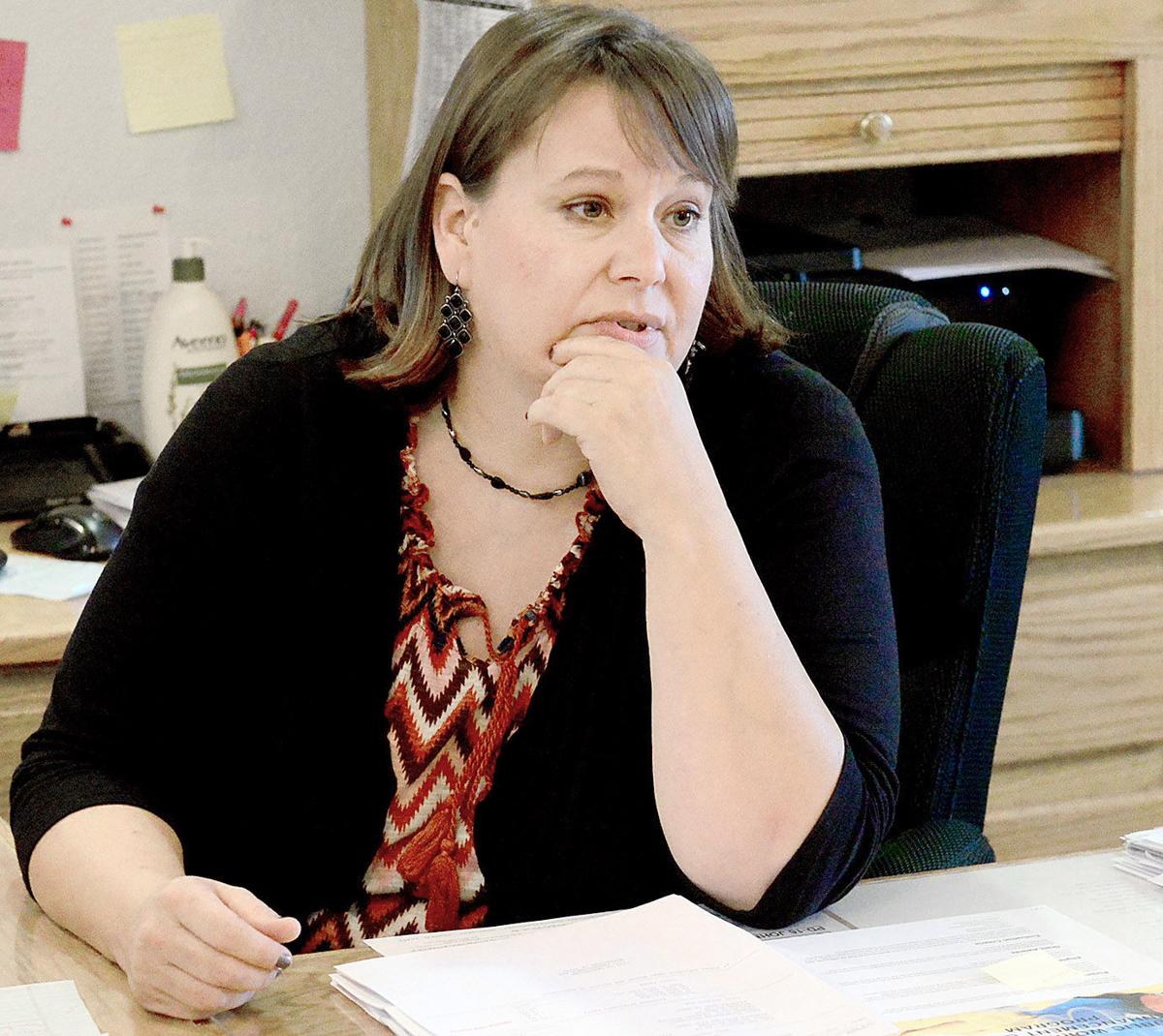 Hartshorne City Clerk Lisa Brown filed for bankruptcy in 2009 News