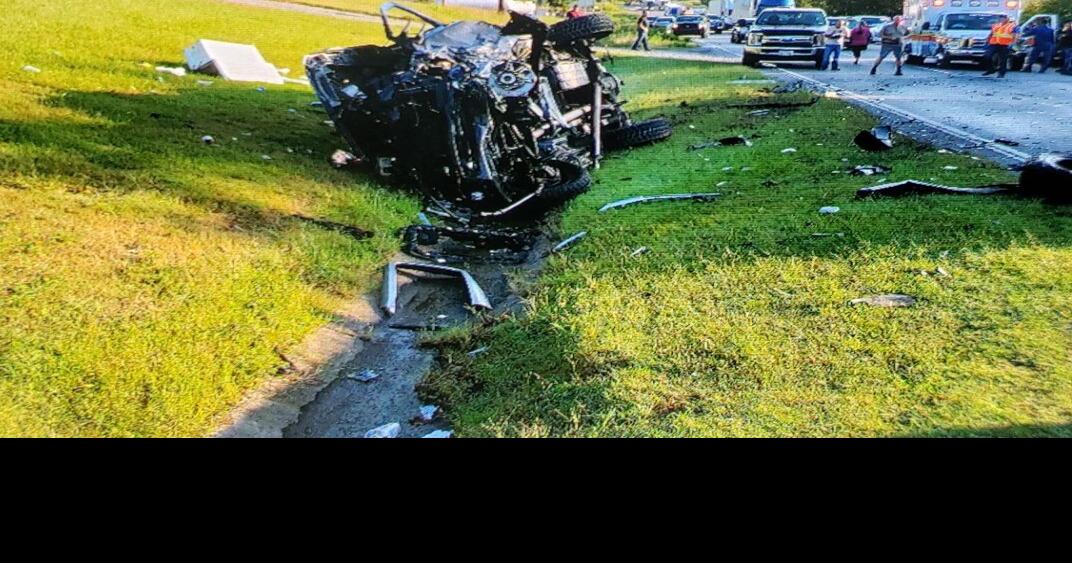 Savanna police 3 flown by helicopter after 3vehicle collision News