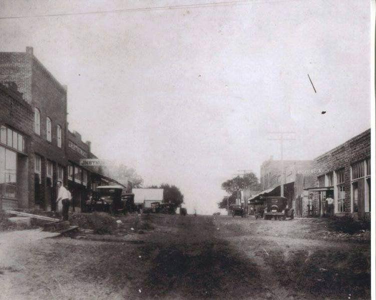 Event to benefit Indianola community center, cemeteries Local News