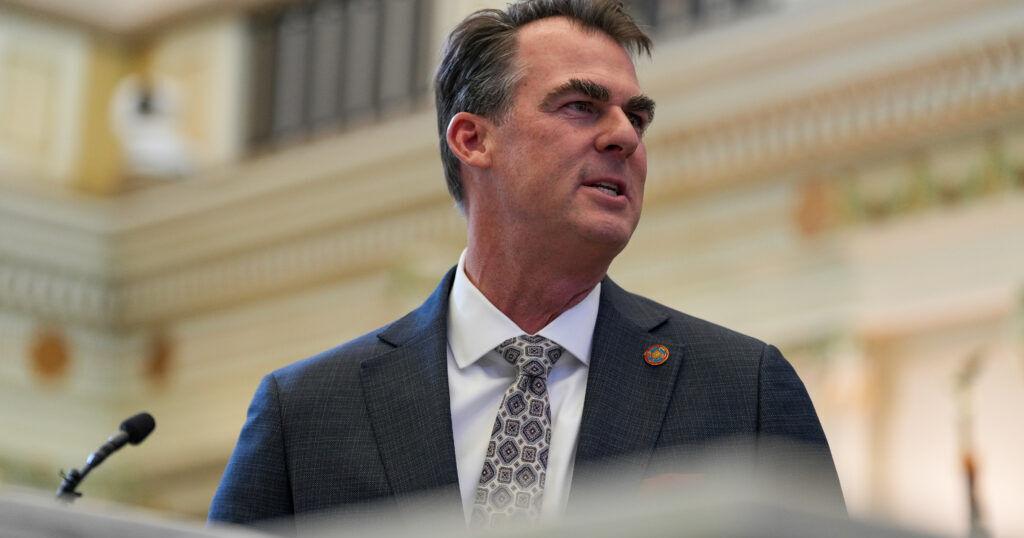 Governors to have ‘business meeting’ with White House, Oklahoma governor confirms