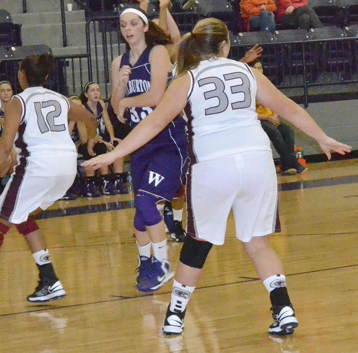 Lady Diggers Win Home Tournament Against Lady Ironheads Local