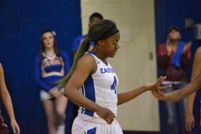 Women S Basketball Eastern Surges Past Redlands In Region 2
