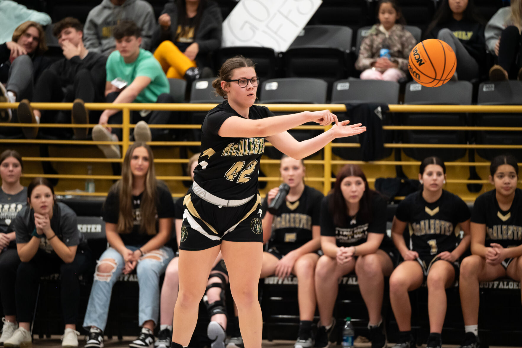 McAlester Lady Buffs Advance to Championship Game, Defeat Will Rogers 62-47