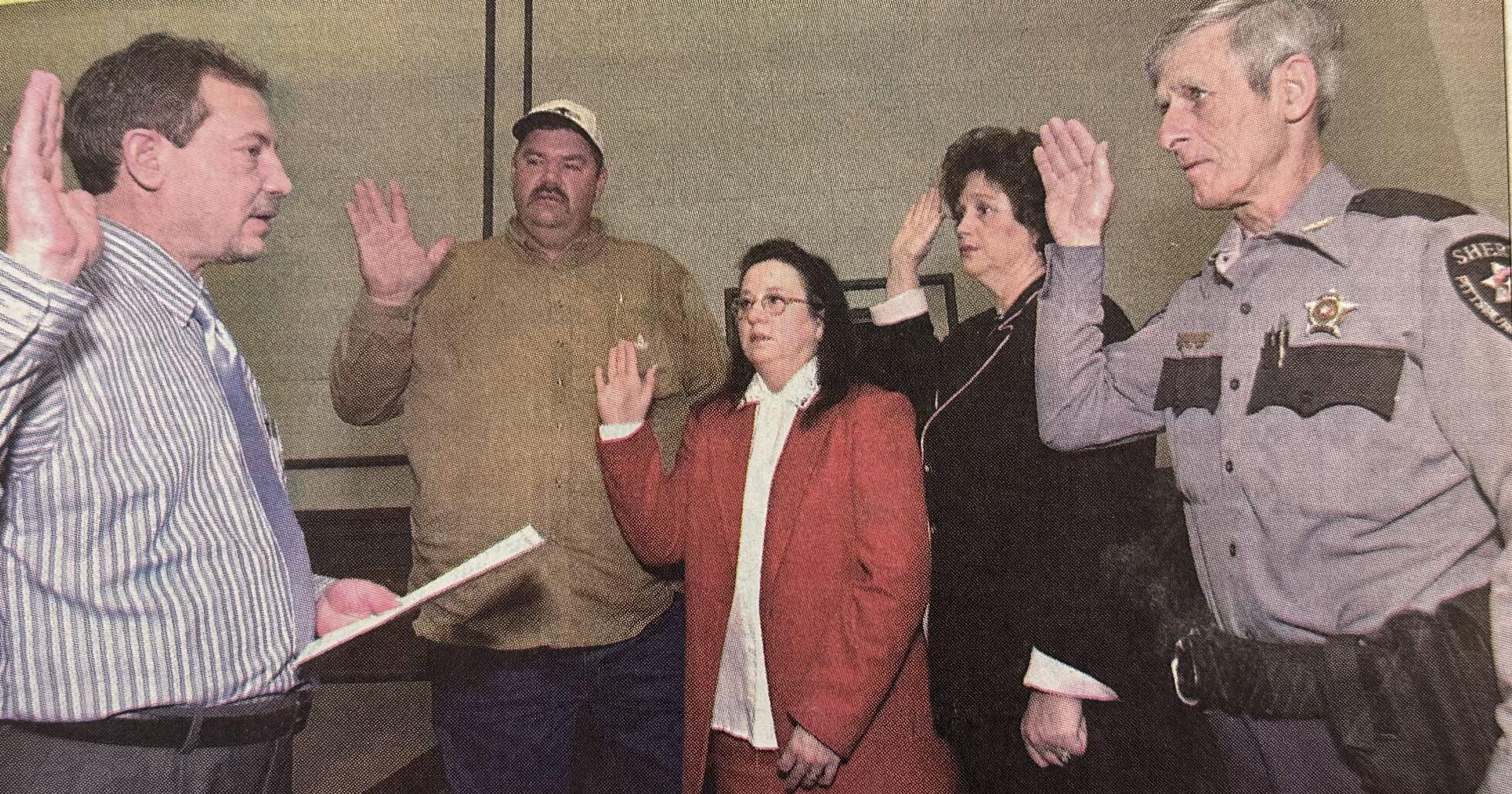 Another day: Smith steps down after 19 years as county commissioner - Vimarsana News