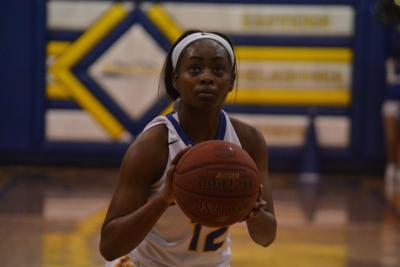 Women S Basketball Eastern Suffers Overtime Defeat Sports Mcalesternews Com