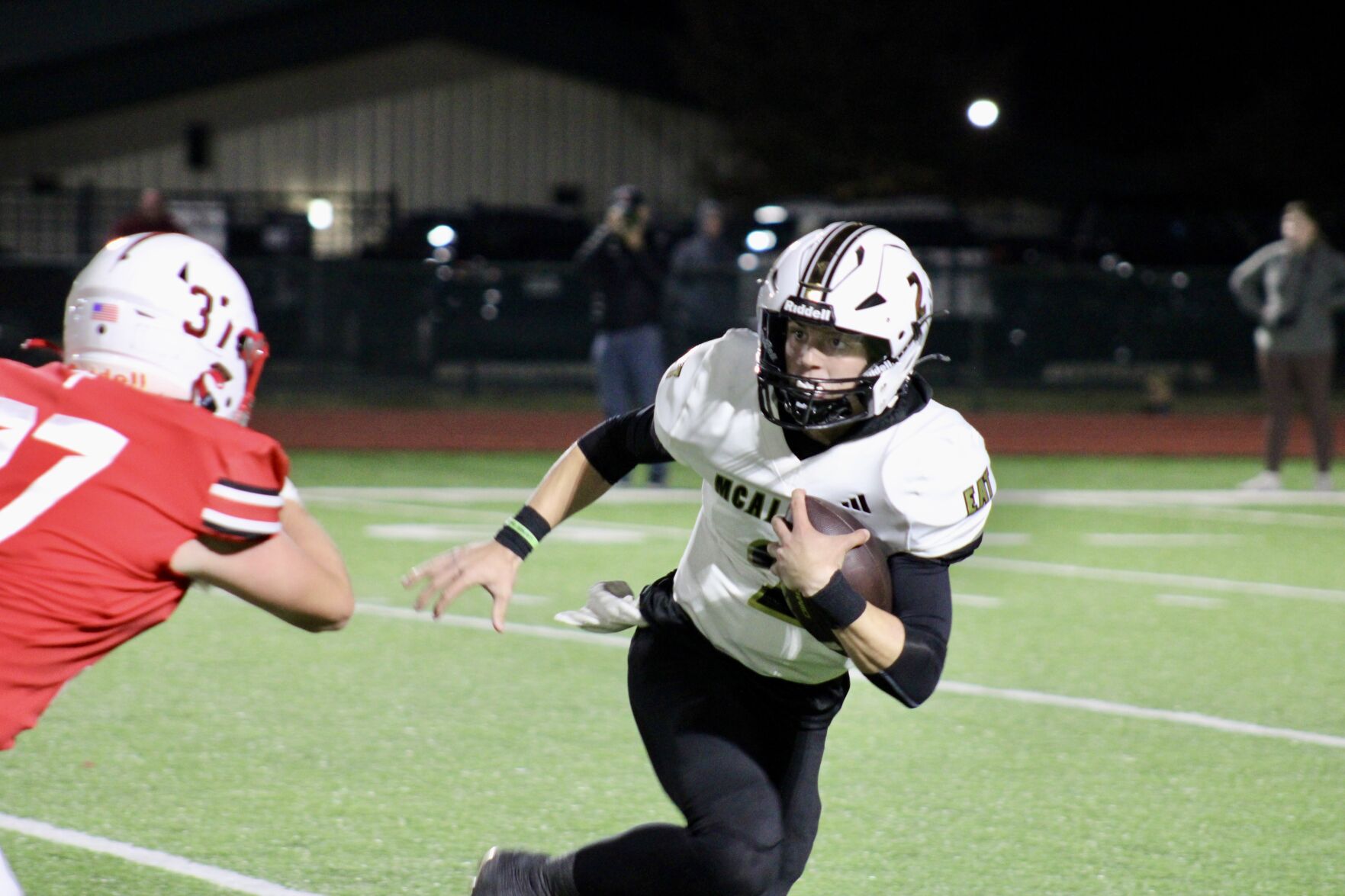 McAlester Buffs Show Resilience Despite 36-21 Loss Against Bishop Kelley in Class 5A State Playoffs