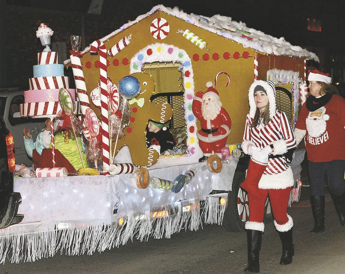 the designer cake float rolls by during the christmas parade thursday in mcalester - How To Decorate A Float For A Christmas Parade the designer cake float rolls by during the christmas parade thursday in mcalester - How To Decorate A Float For A Christmas Parade