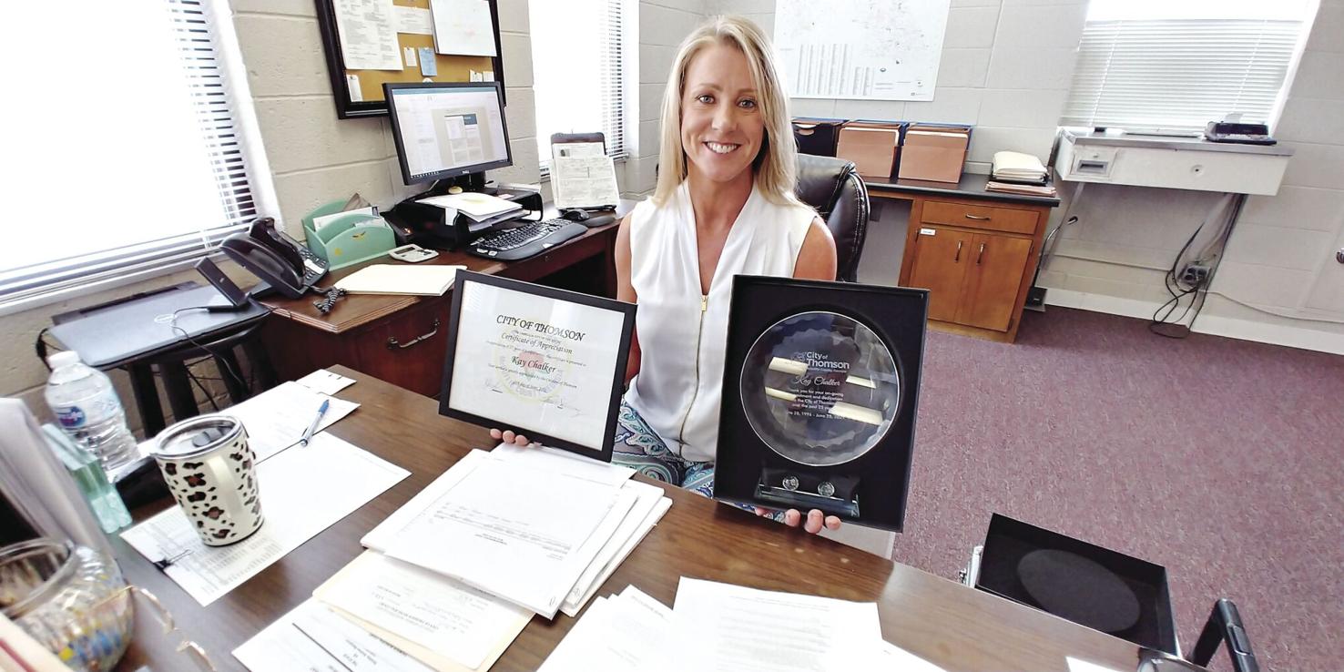 Municipal court clerk honored for 25 years of service to city News