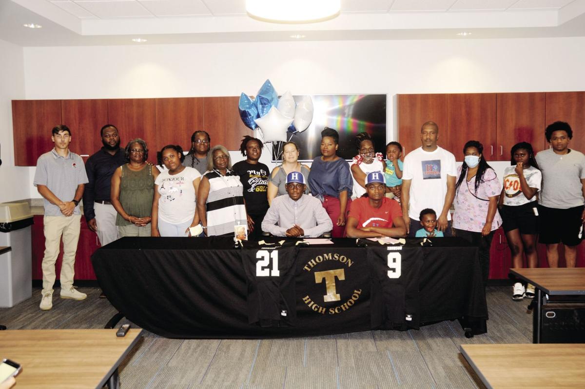 Evans And Fanning Sign With Hanover Sports Mcduffieprogress Com