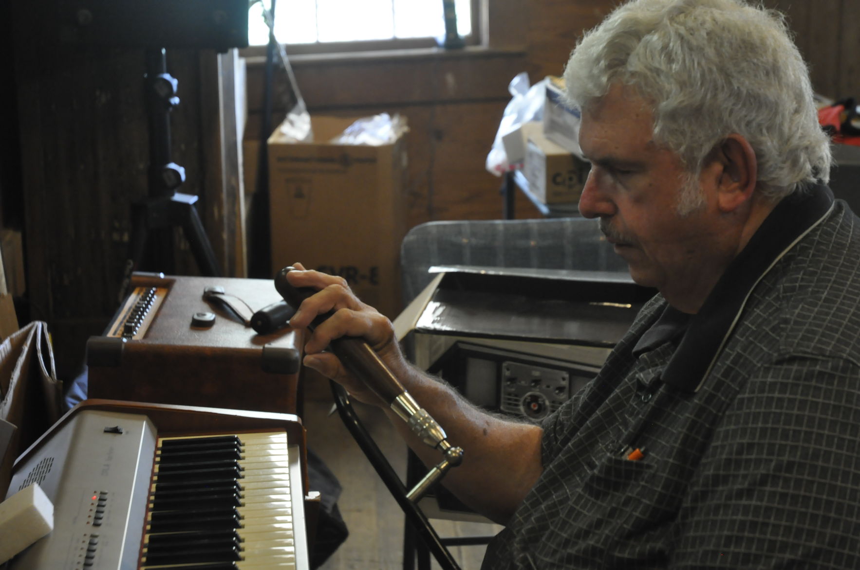 electric piano tuner electric piano tuner