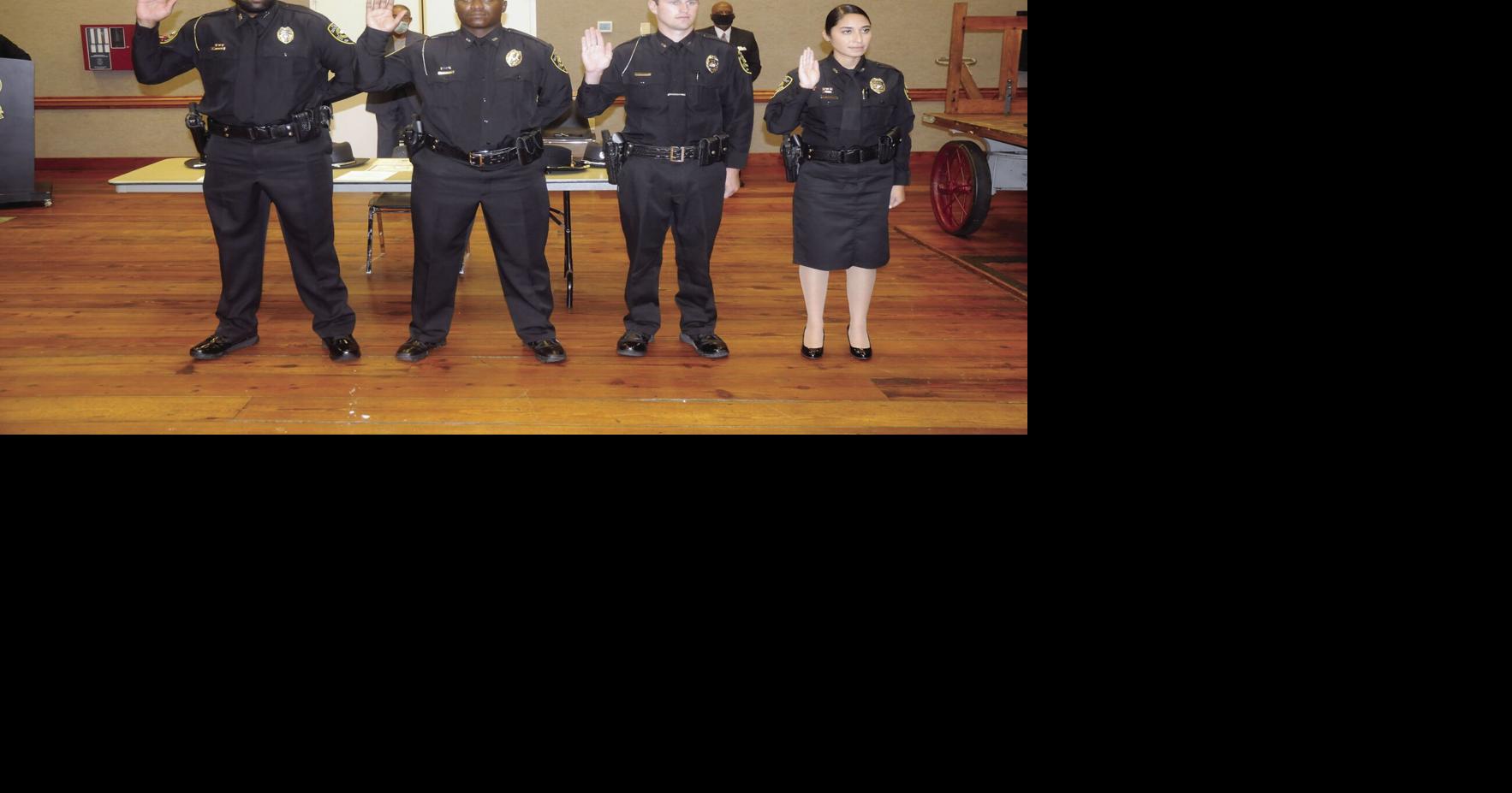 Four new TPD officers sworn in at graduation | News | mcduffieprogress.com