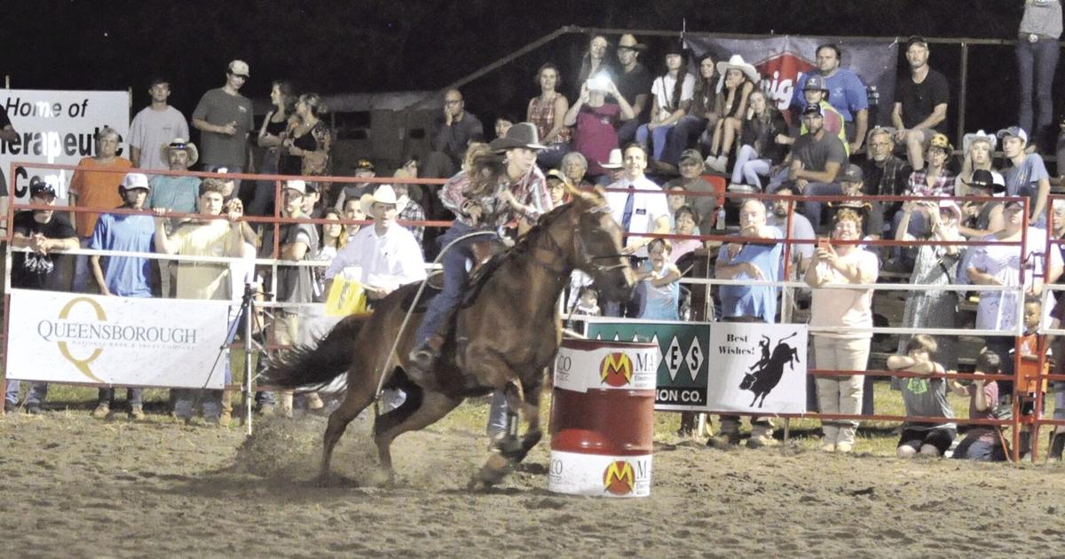Hemingway Sc Rodeo Rodeo draws thousands over two nights | Sports | mcduffieprogress.com