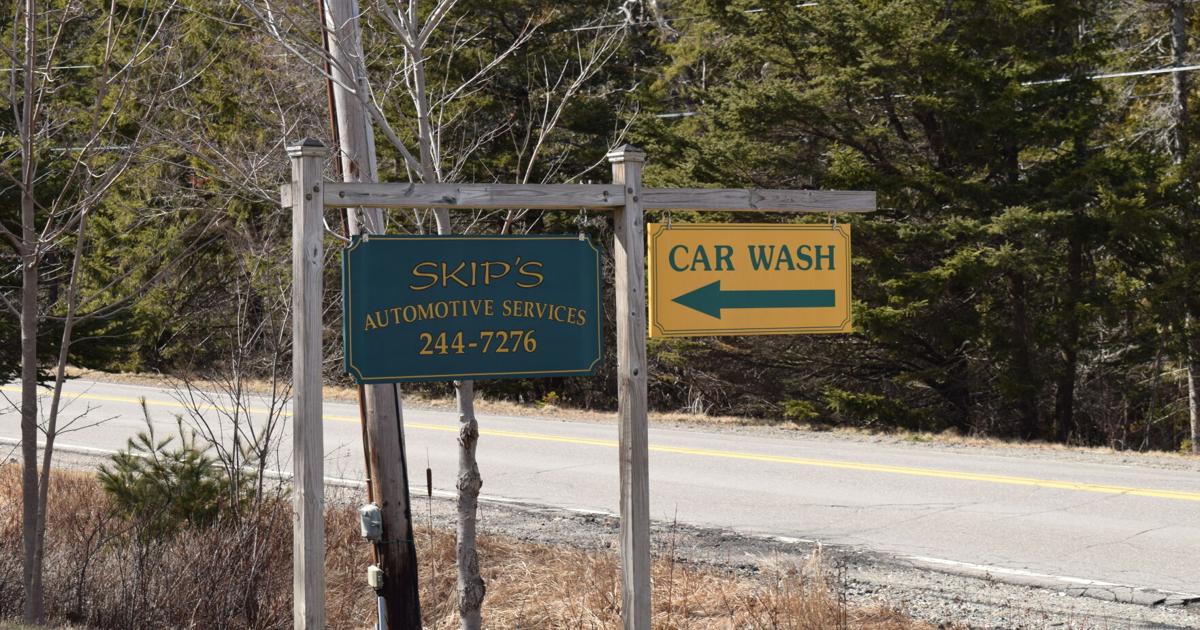 skips sign | | mdislander.com