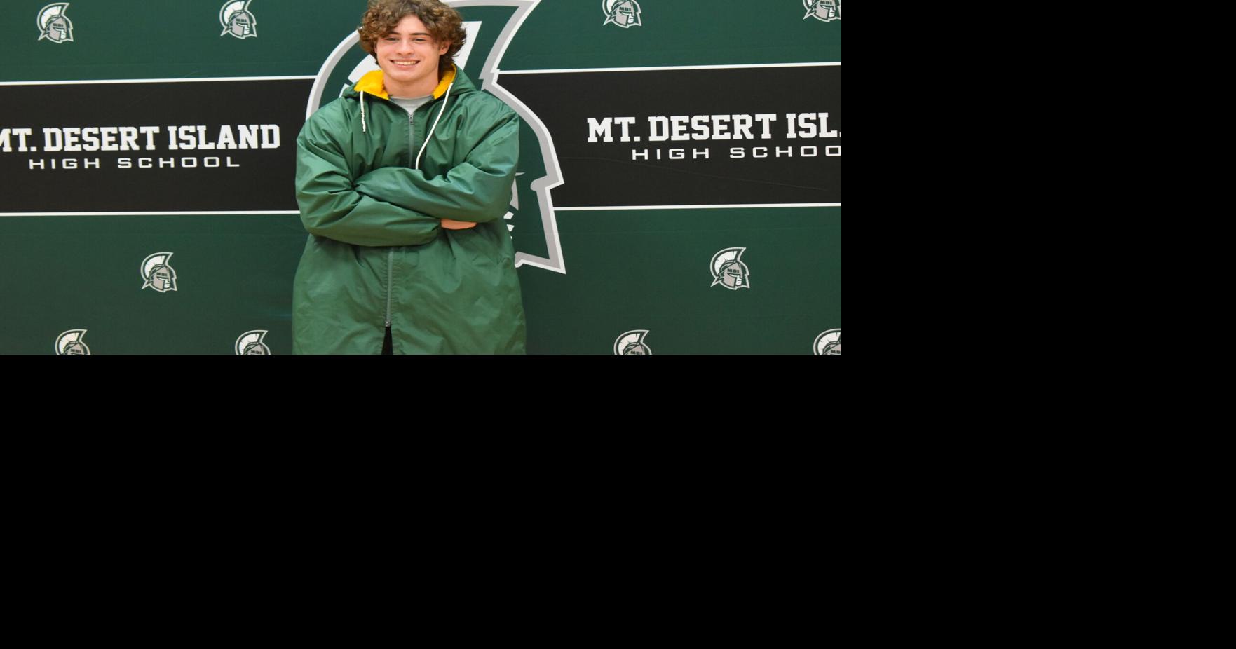Athlete of the Week: Sam York | Swimming | mdislander.com