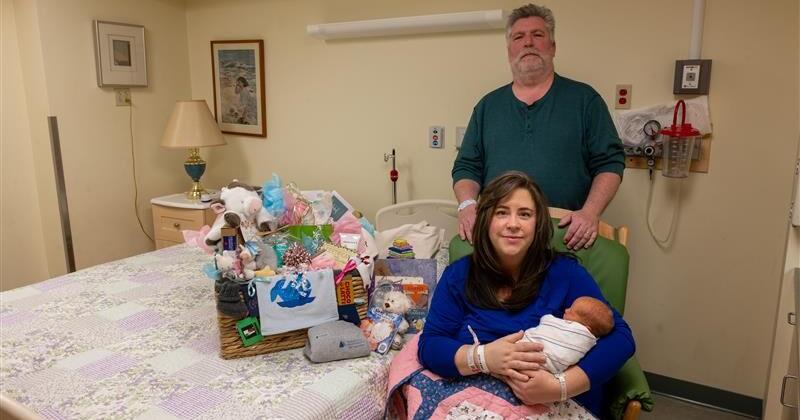 MDI Hospital welcomes first baby of 2025 | News | mdislander.com