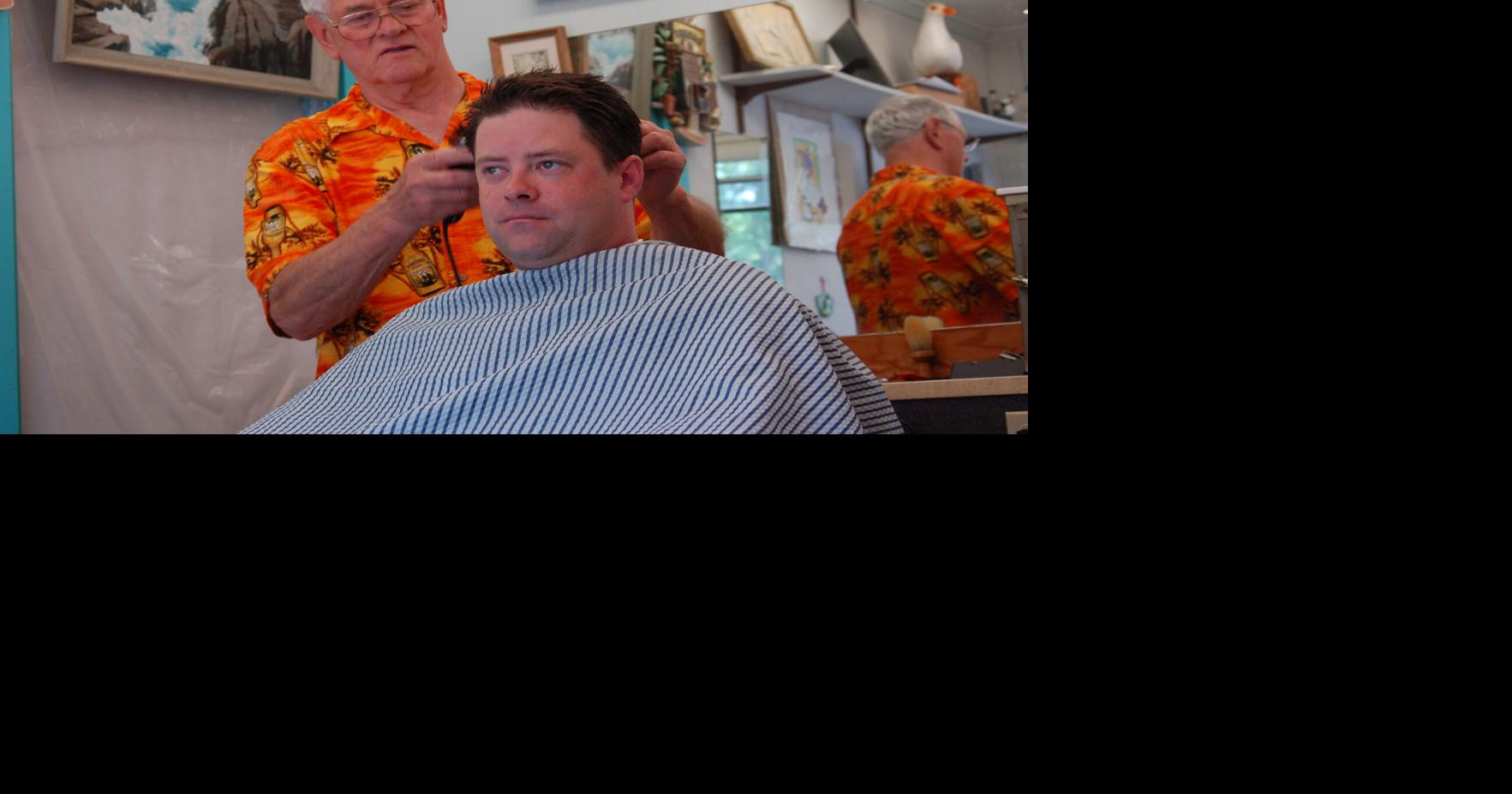 Beloved barber Razor Ray dies | News | mdislander.com