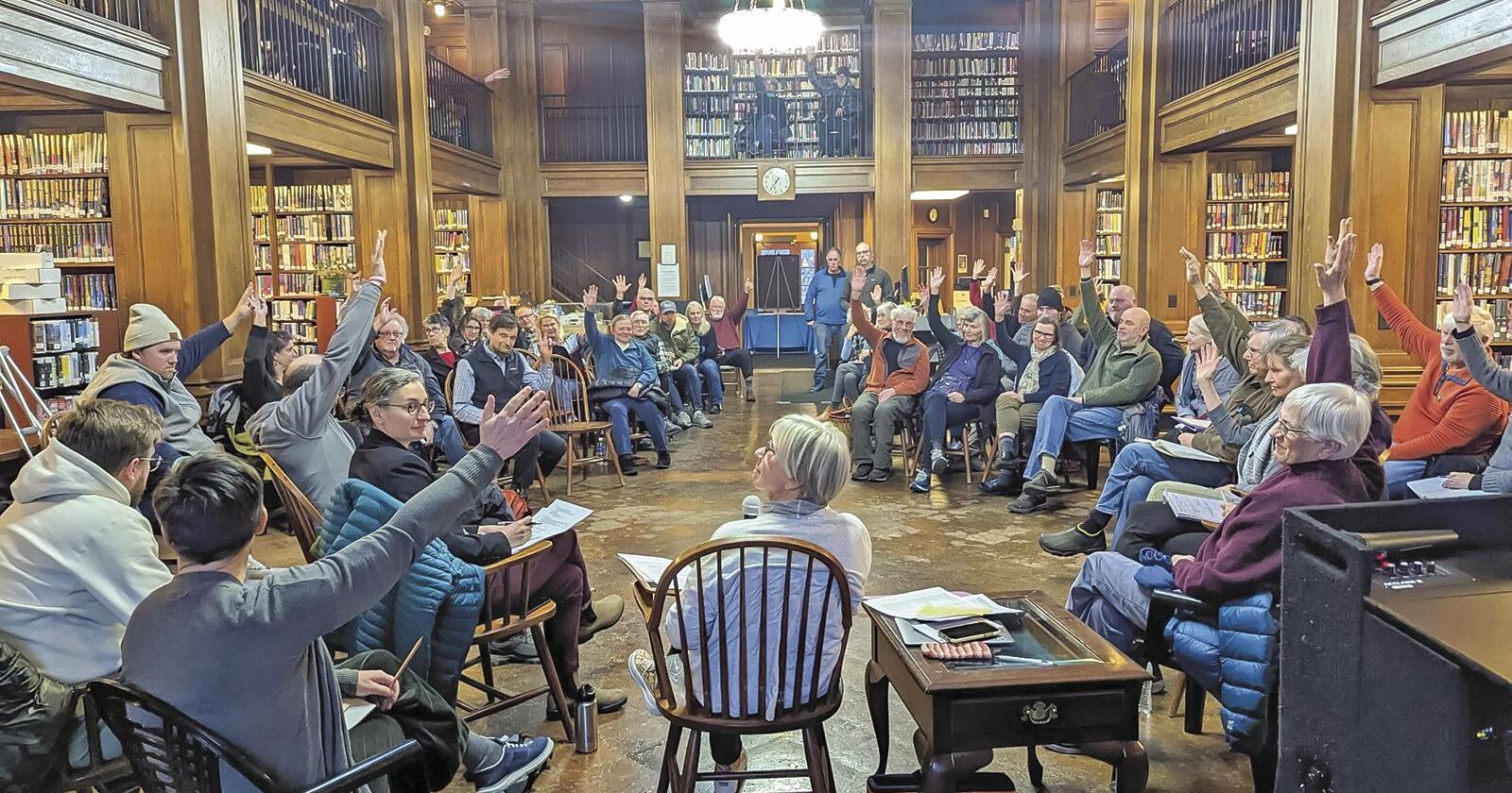 Residents show support for local lodging tax - Vimarsana News