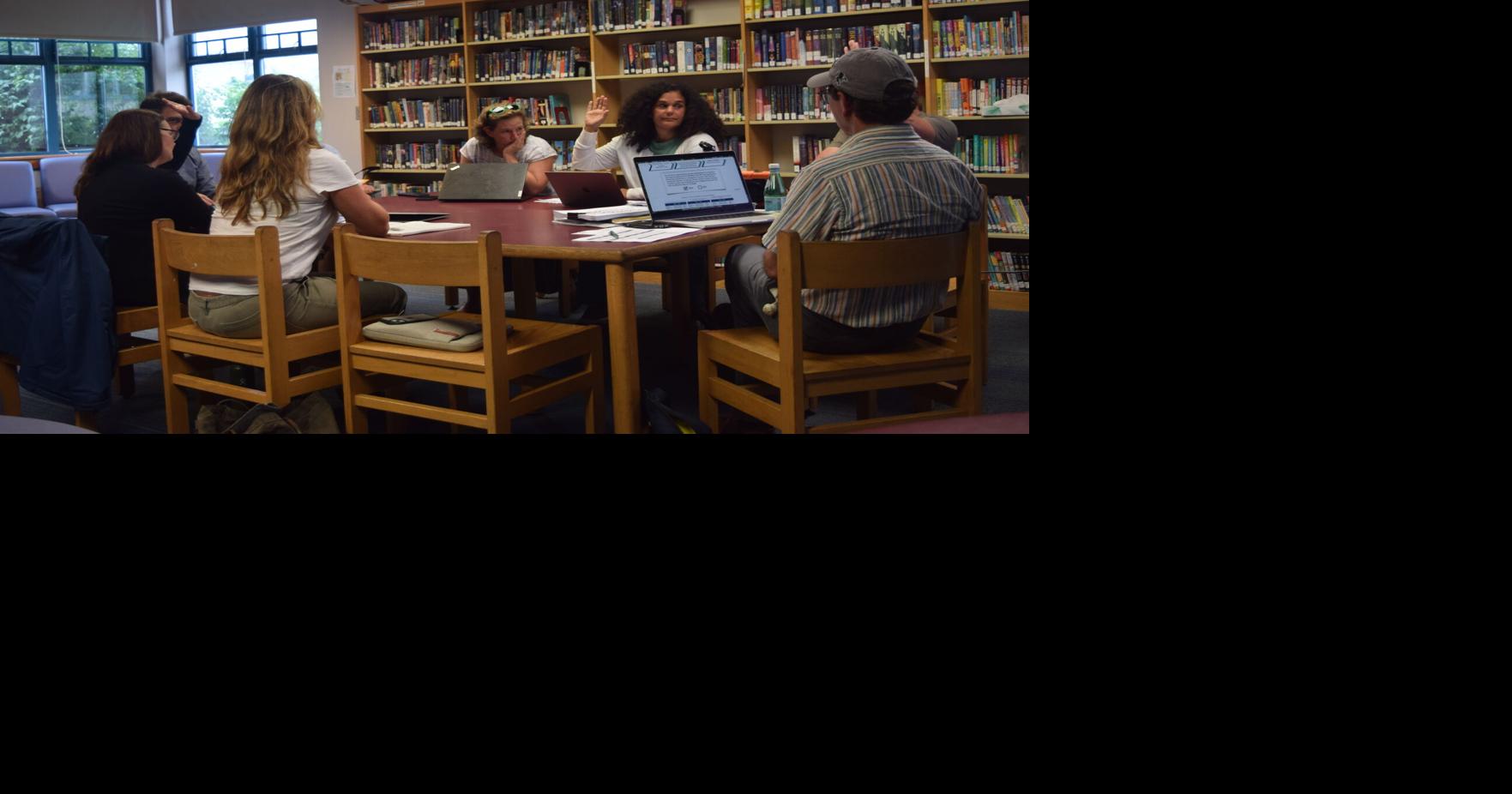 BH school committee votes 3-2 to recommend district reorg plan