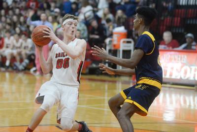 Boys Basketball Farrell Knocks Off Sailors Local Sports