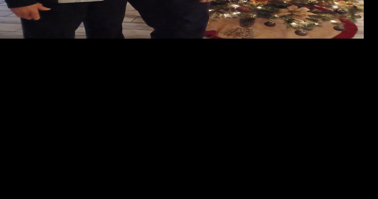 Ross and Marie Feltz's Holiday Memory Getting the tree News