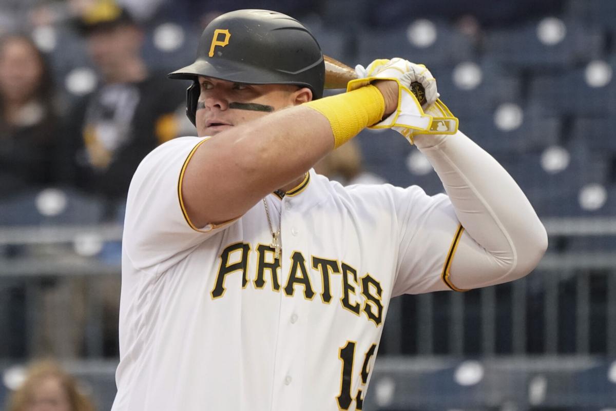 Ex-Brewer designated hitter Andrew McCutchen returns to Pittsburgh