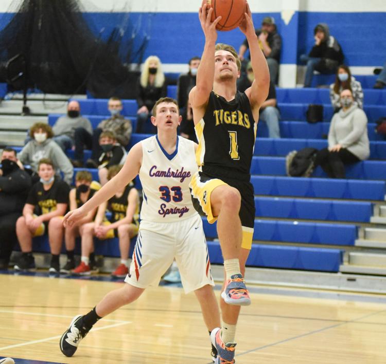Boys Basketball Cambridge Springs vs. Maplewood