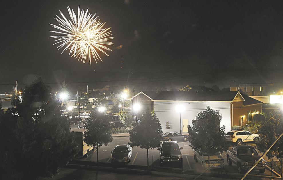 Many fireworks shows throughout Crawford County this weekend Local