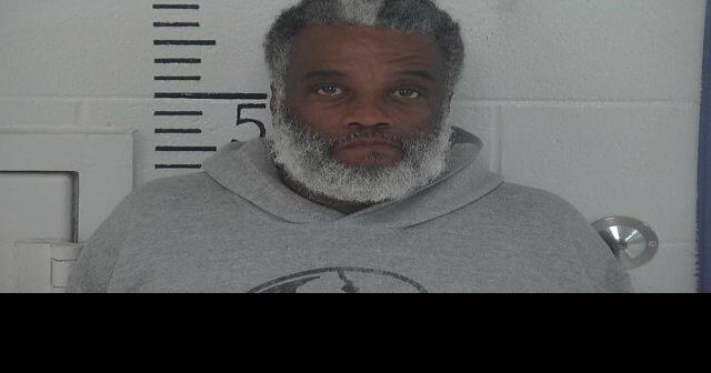 Police: Suspect gets away in high speed chase found soon after News