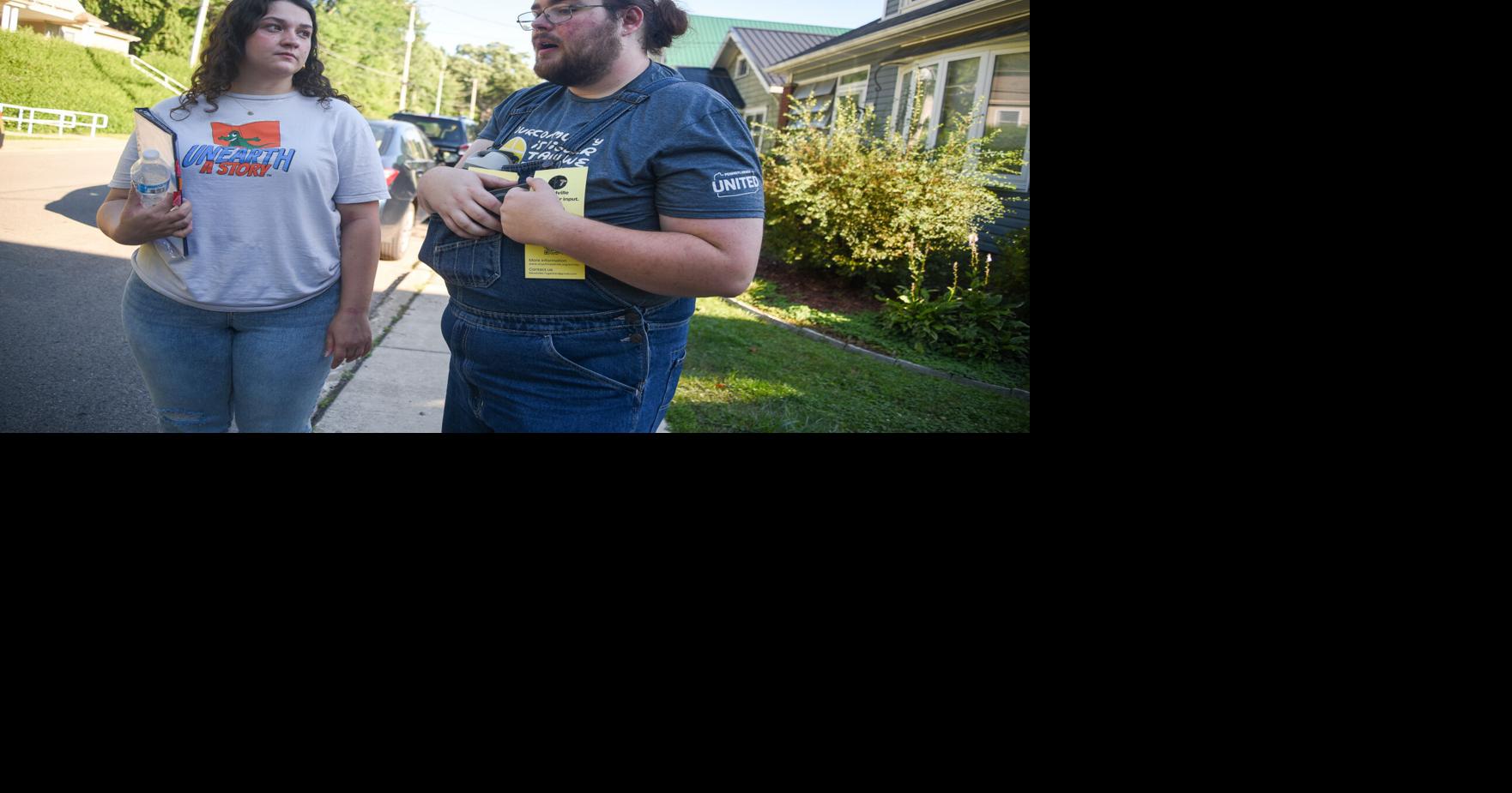 Comprehensive canvassing: Teams survey residents about city's future