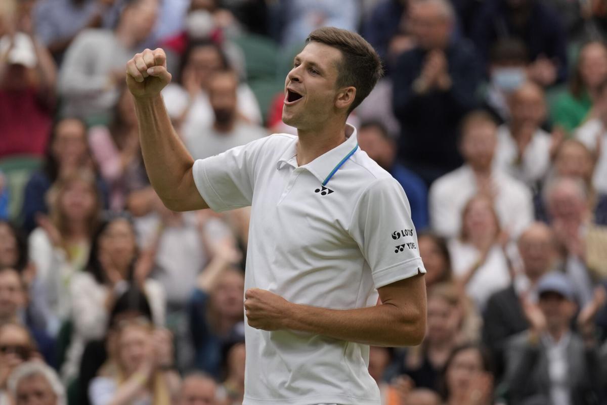 Hurkacz faces Federer in Grand Slam quarterfinal | Sports ...