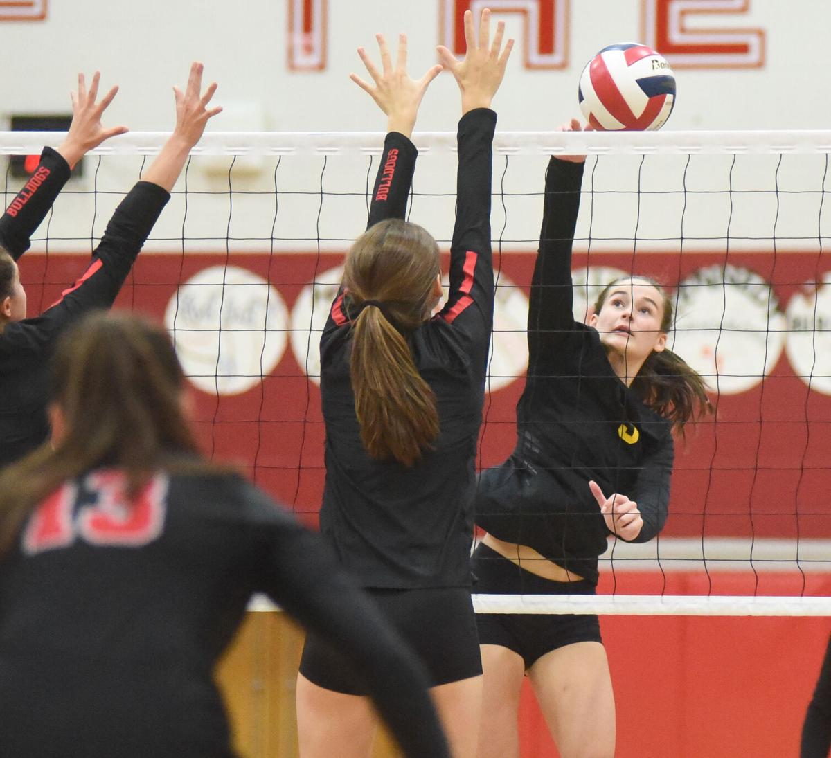Girls Volleyball - Meadville vs. Maplewood