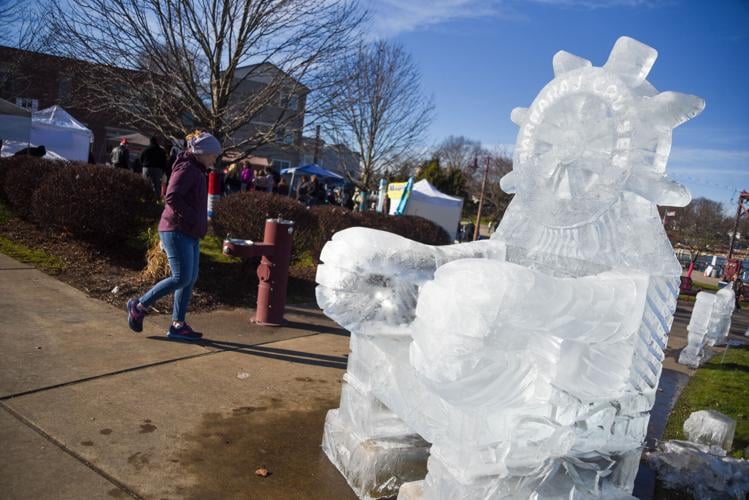 Ice Luges Are the Latest Party Novelty - The New York Times
