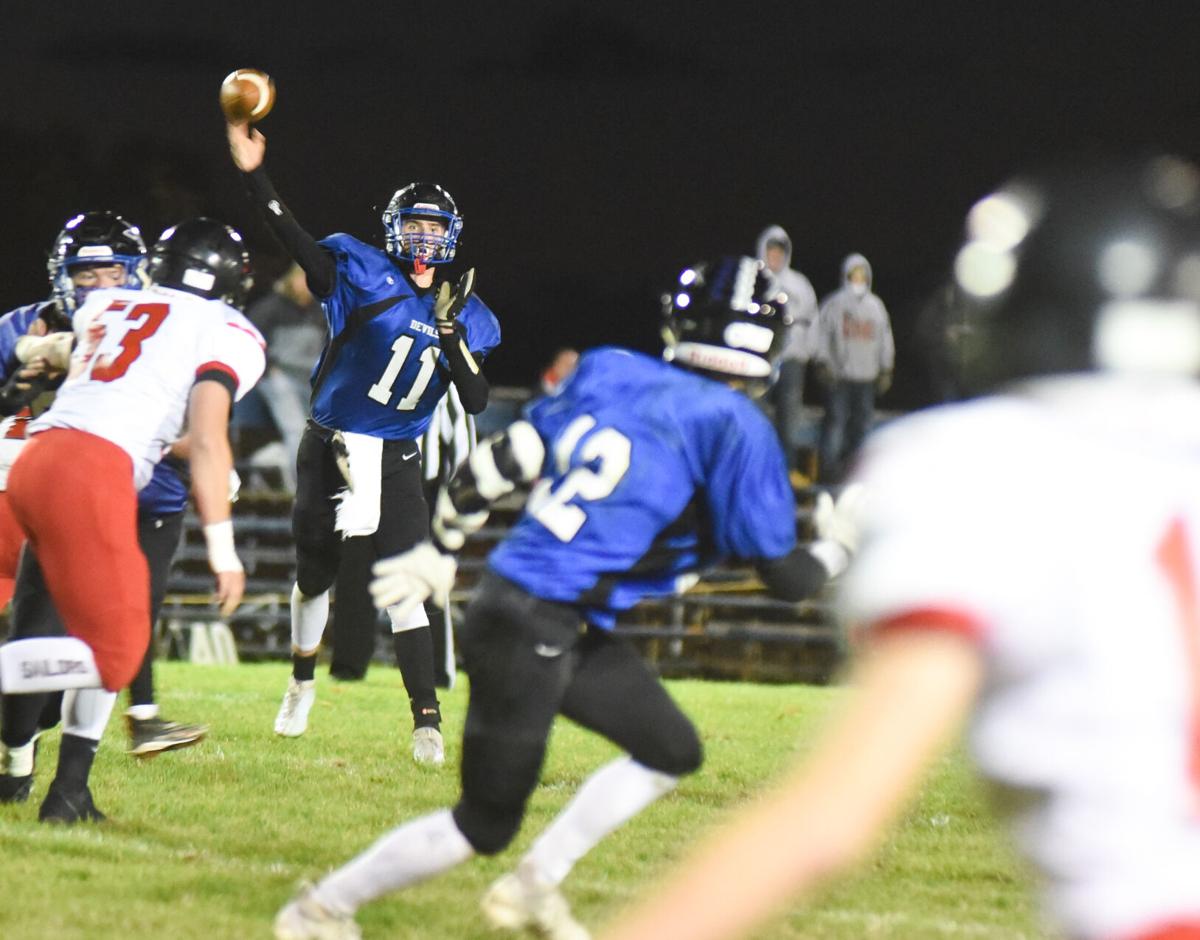SLIDESHOW Football Cambridge Springs vs. Lakeview Multimedia