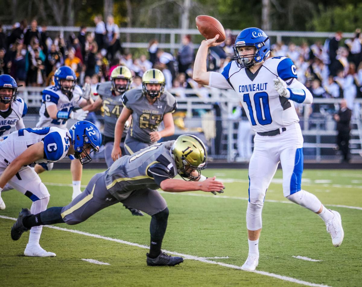 H S Football Grove City Too Much For Cash Local Sports