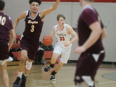 Boys Basketball Dogs Give Kc A Run But Fall Short Again