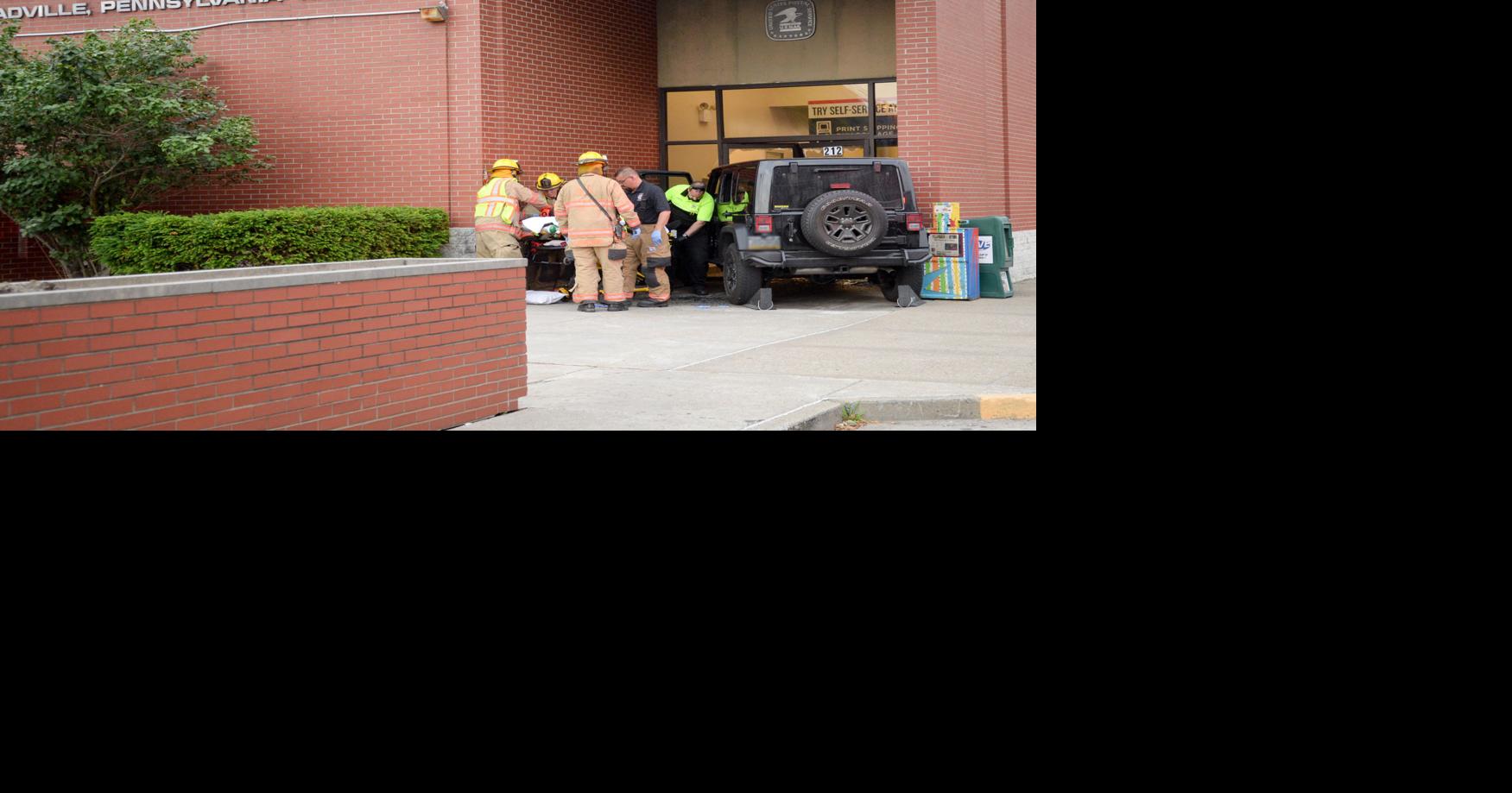 BREAKING Jeep crashes into Meadville Post Office Local News