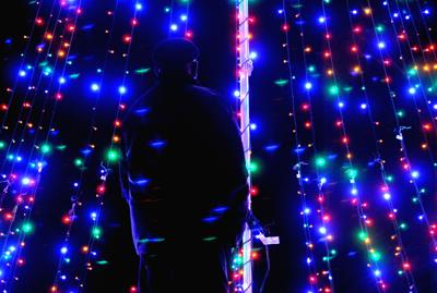 Boat Tour Gives Riders View Of Conneaut Lake S Lighted Christmas