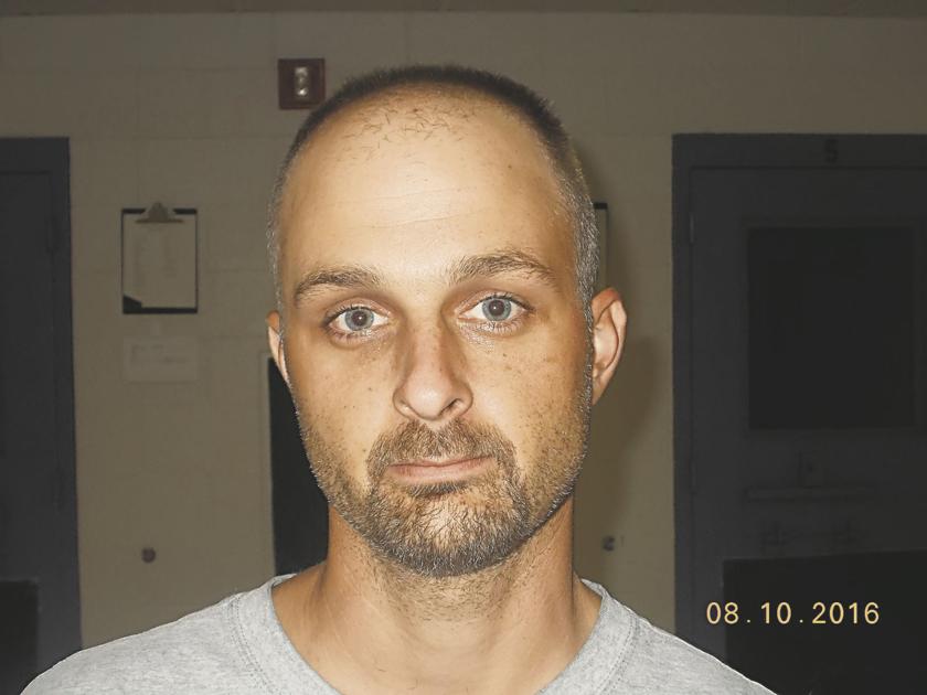 FULL STORY Tribune readers lead police to armed robbery suspect News