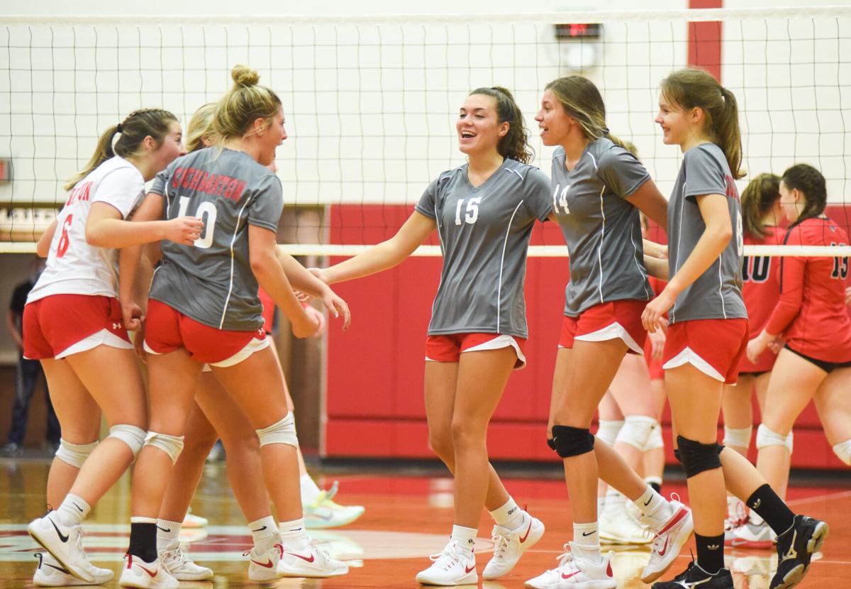SLIDESHOW Girls Volleyball Cochranton vs. Meadville Multimedia