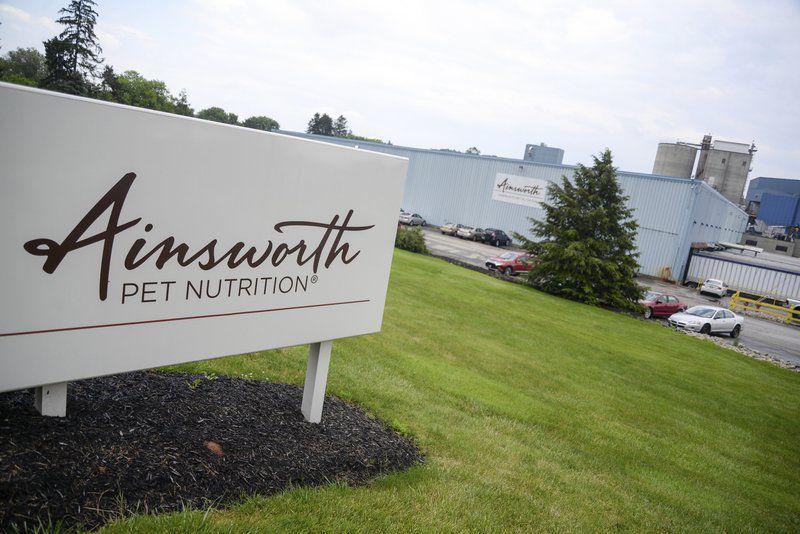 Smucker to shut down Ainsworth Pet Nutrition's Meadville office