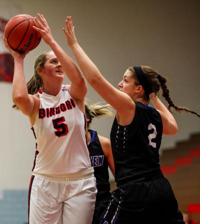 Local Roundup Lady Scots Rout Unbeaten Daemen For First Win