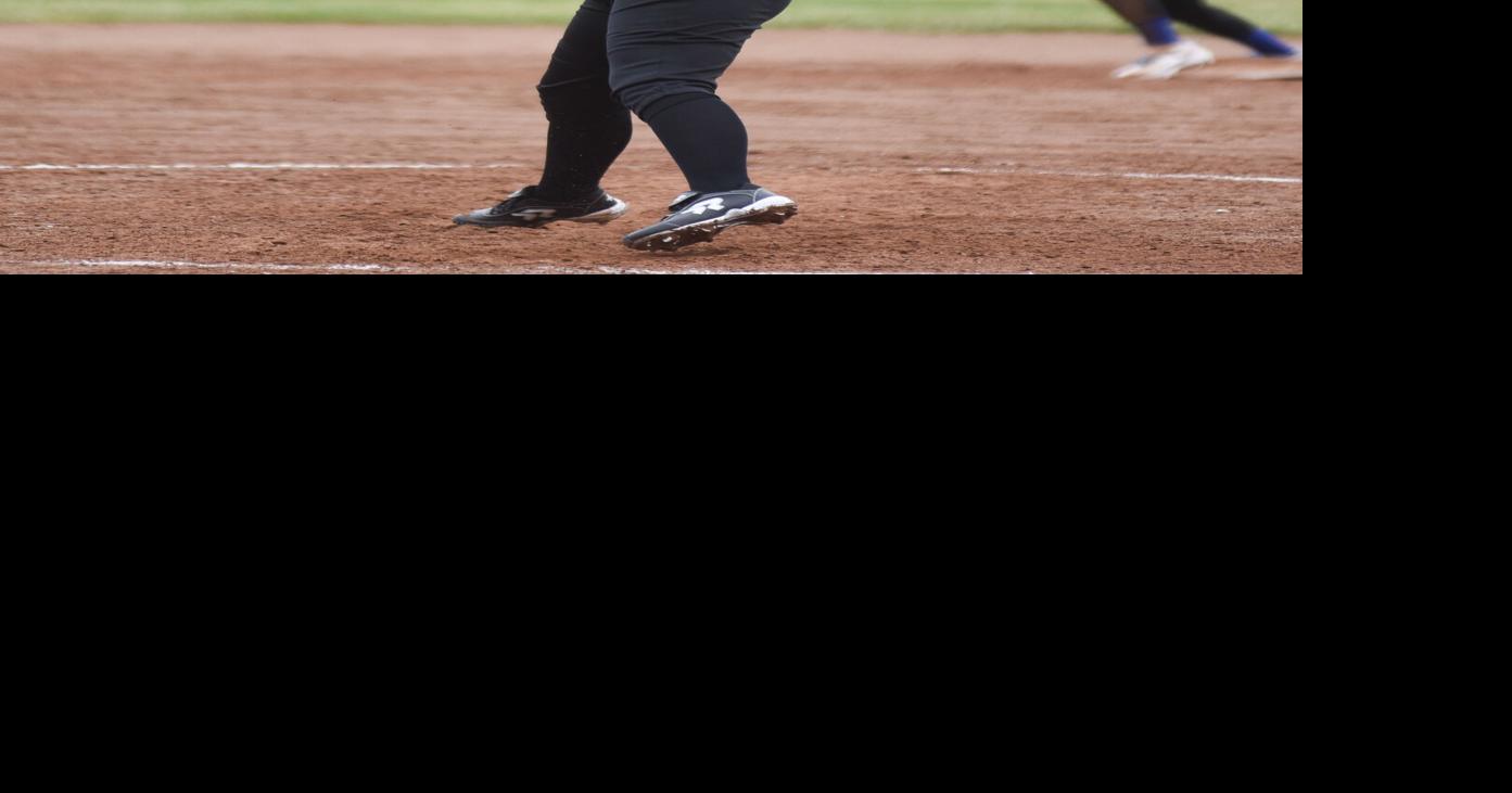 SLIDESHOW Softball Conneaut vs. Cambridge Springs Multimedia
