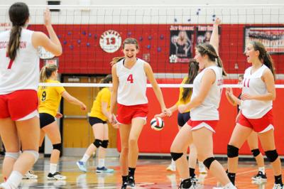 Hs Volleyball Local Trio Begins Run At Piaa Hardware Local Sports Meadvilletribune Com