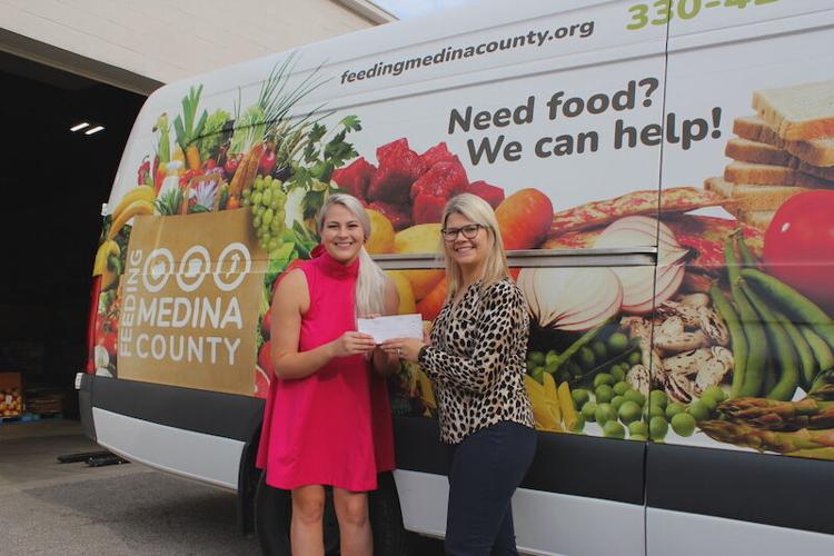 Baskets Galore Supports Feeding Medina County in Gift Fundraiser