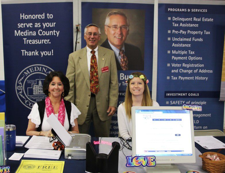 MEDINA Peace, Love & Senior Day Angela Huston