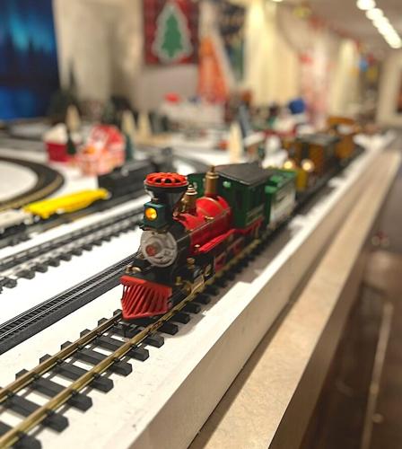 Simple Hacks To Make LEGO Train Track Out Of Other Pieces