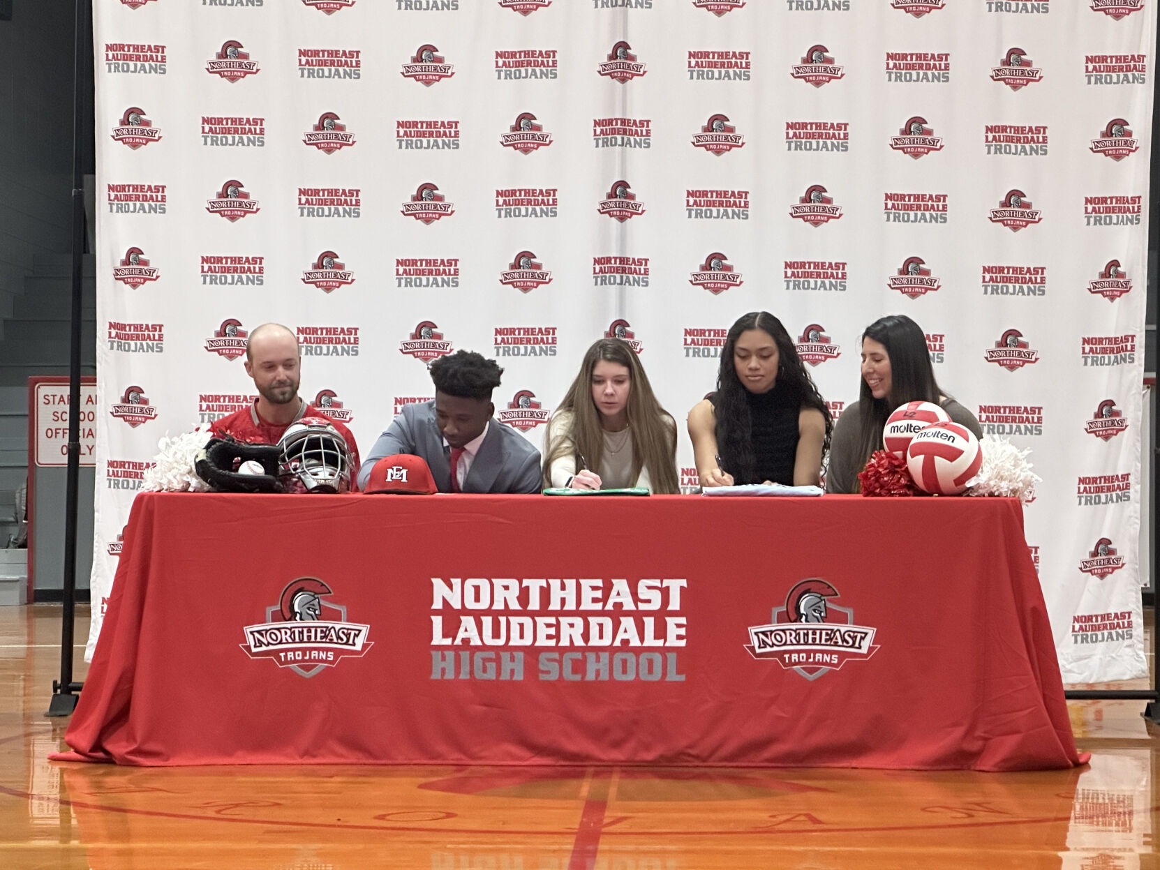 Three from Northeast Lauderdale sign to play in college