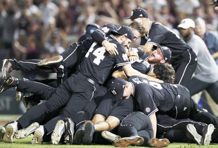 14 Georgia vs Alabama (PLAYER JUMPS INTO OUTFIELD WALL)